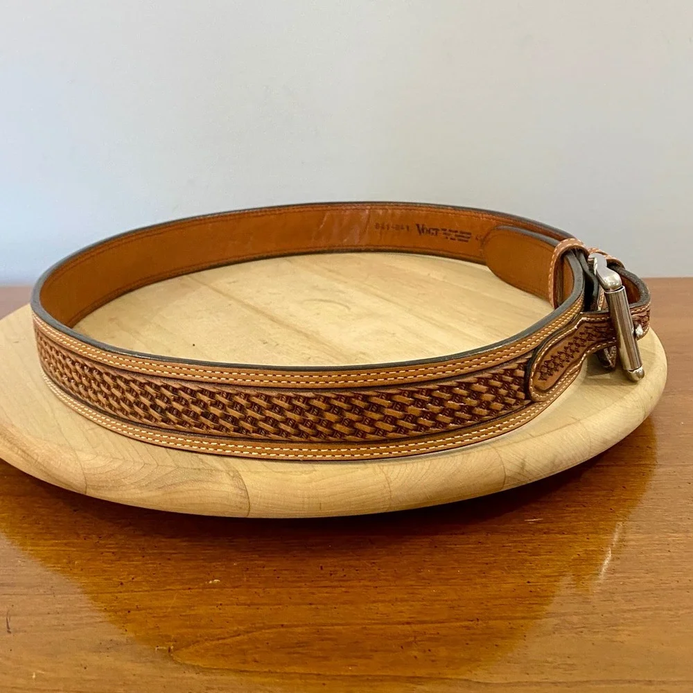 Vogt Mens Silversmiths Western Basketweave Leather Ranger Belt Size 40 041-041